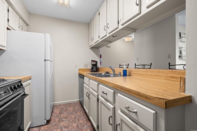 5371 Central Ave, Unit 6E, Hot Springs, AR 71913