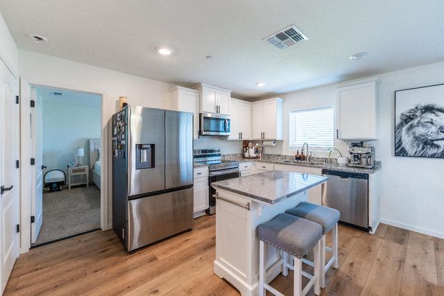 2157 Mickelson Dr, Marysville, CA 95901