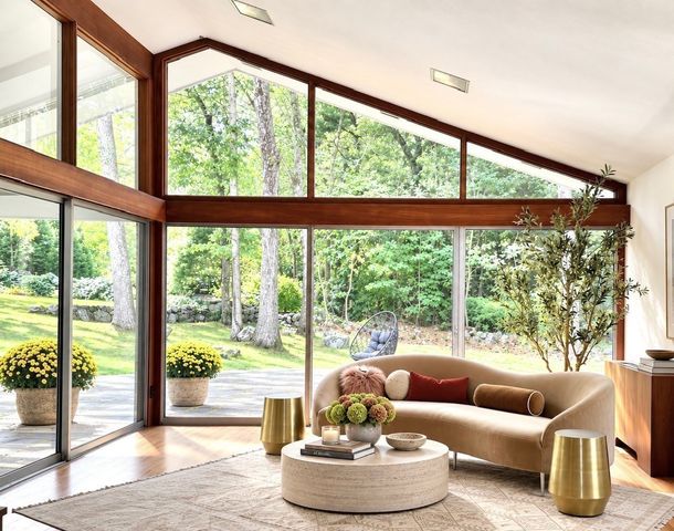 40 Woodfall Rd, Belmont, MA 02478