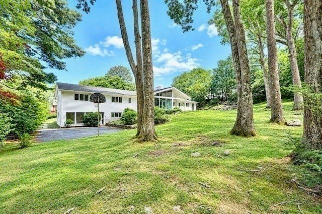 40 Woodfall Rd, Belmont, MA 02478