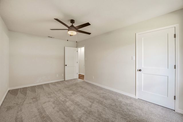 1318 Fairway Drive, Graham, TX 76450