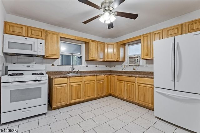 102 Watchung Ave, North Plainfield Boro, NJ 07060