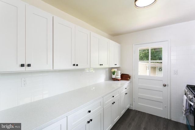 8703 EDGEFIELD RD, Baltimore, MD 21234