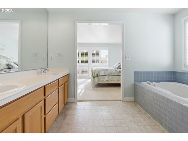 16111 Se 18TH Way, Vancouver, WA 98683