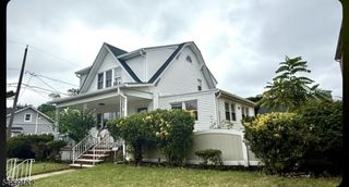 10 Berdan Ave, Fair Lawn Boro, NJ 07410