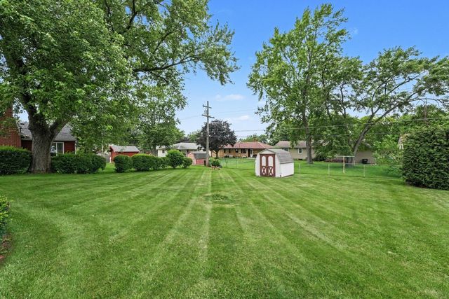 603 Orchard Lane, Beecher, IL 60401