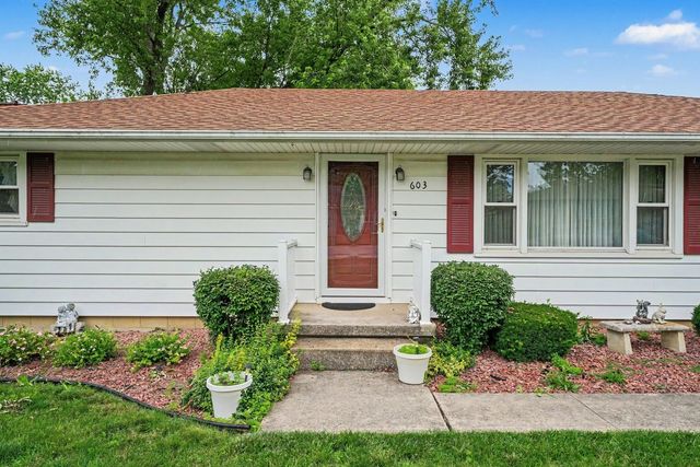 603 Orchard Lane, Beecher, IL 60401