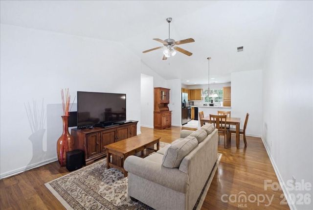 6552 Quarterbridge Lane, Charlotte, NC 28262