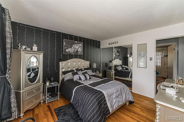 2844 Sugar Tree Lane, Maryland Heights, MO 63043