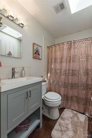 2844 Sugar Tree Lane, Maryland Heights, MO 63043