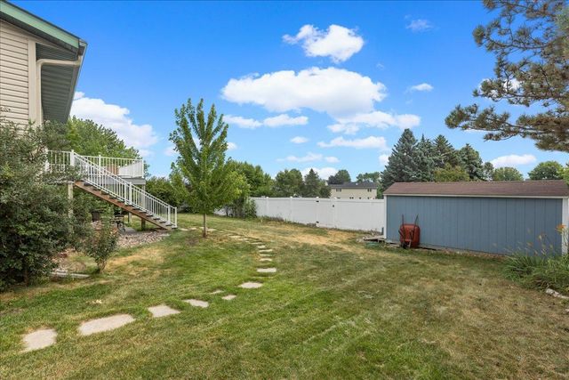 14494 Upper Guthrie Court, Apple Valley, MN 55124