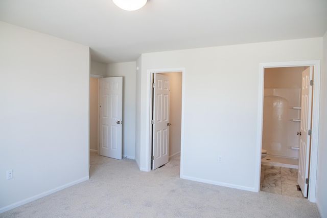 8529 61st Street S, Horace, ND 58047