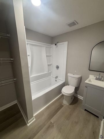 1475 Berkner Avenue, Macon, GA 31204