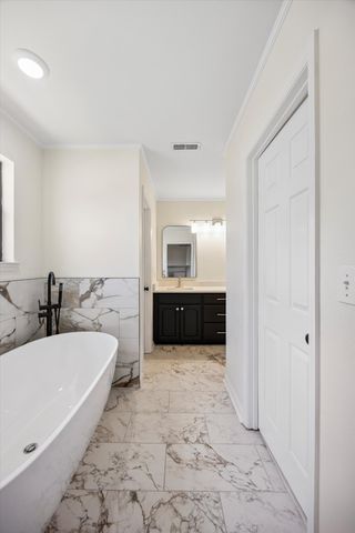 2138 Vaden Village Drive, Chattanooga, TN 37421