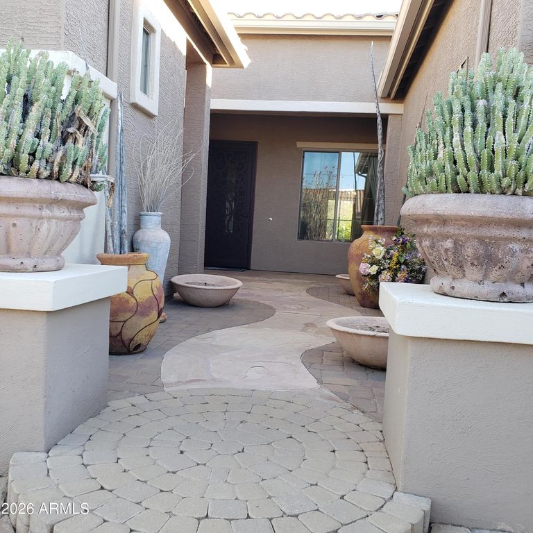 42441 W BLUE SUEDE SHOES Lane, Maricopa, AZ 85138 — photo 2