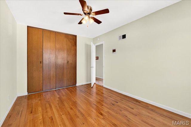 1020 Ross Avenue, St Louis, MO 63146