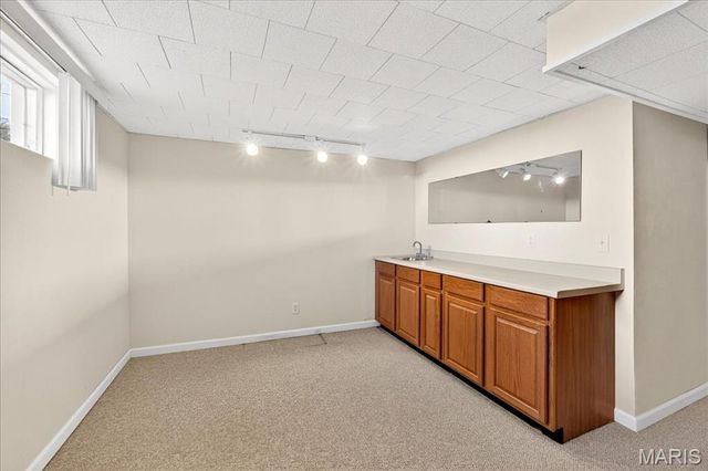 1020 Ross Avenue, St Louis, MO 63146