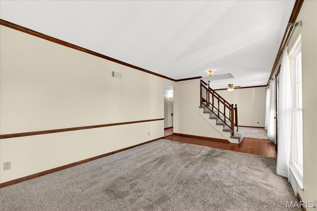 1020 Ross Avenue, St Louis, MO 63146