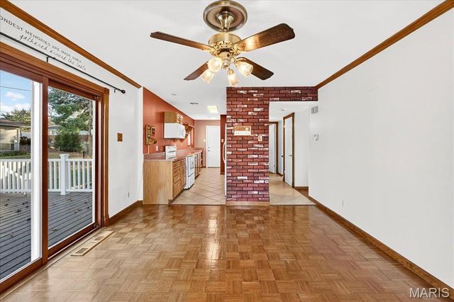 1020 Ross Avenue, St Louis, MO 63146