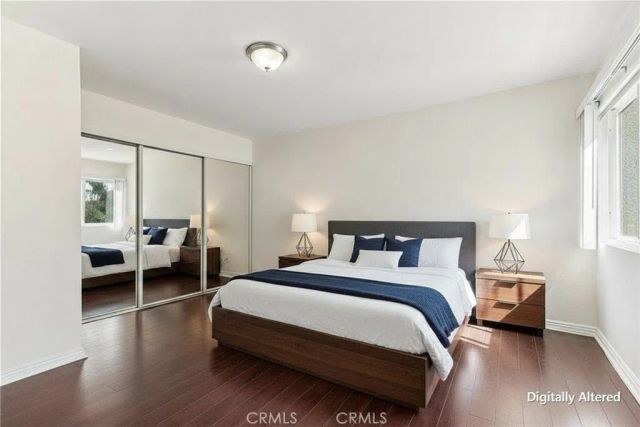 10636 Woodley 43, Granada Hills, CA 91344
