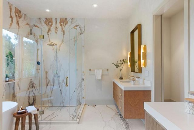 1215 La Cumbre, Hillsborough, CA 94010