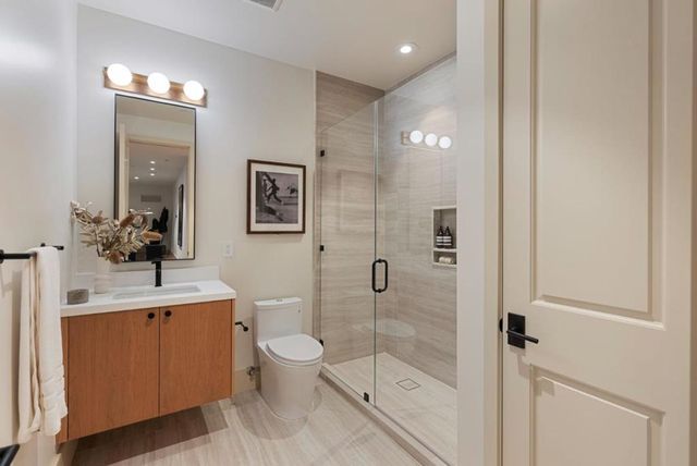 1215 La Cumbre, Hillsborough, CA 94010