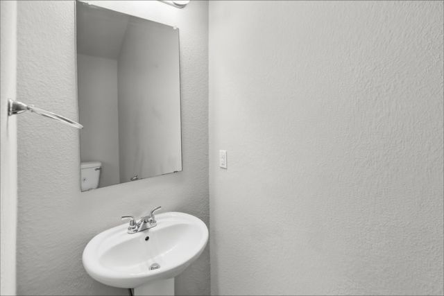 3028 Coyote Canyon Trail, Fort Worth, TX 76108