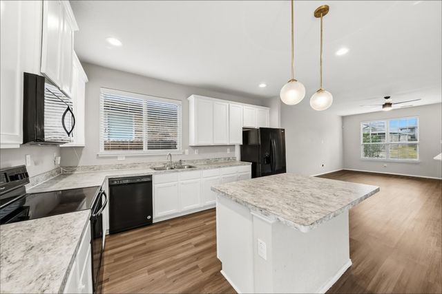 3028 Coyote Canyon Trail, Fort Worth, TX 76108