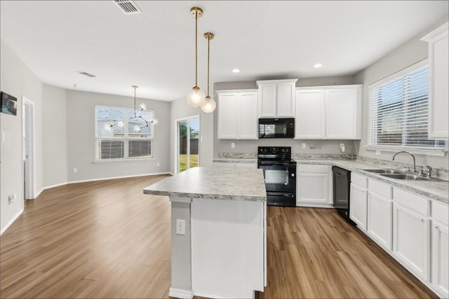 3028 Coyote Canyon Trail, Fort Worth, TX 76108