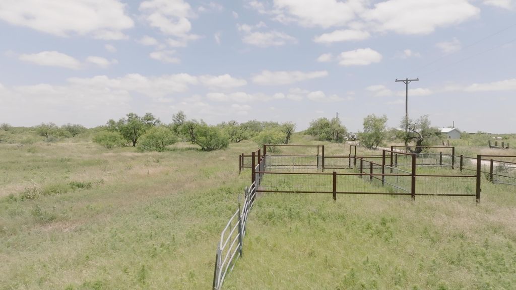 Image 3 of property listing at 000 Fm 2596, Eldorado, TX 76936