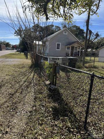2500 W Desoto St, Pensacola, FL 32505