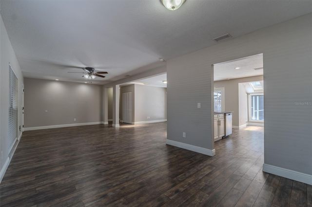8018 W POCAHONTAS AVENUE, Tampa, FL 33615