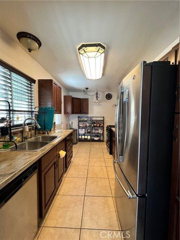 1762 W Minerva, Anaheim, CA 92804