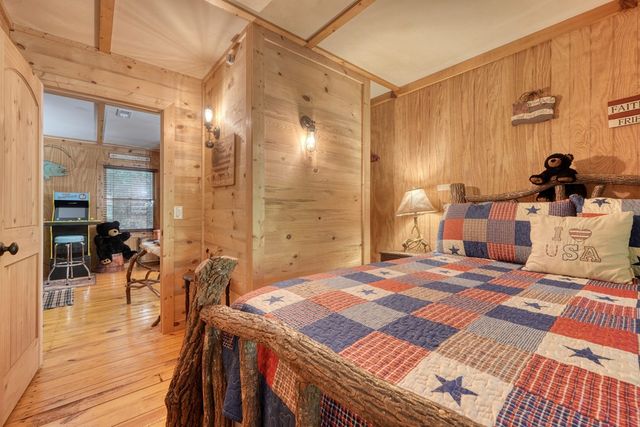 4836 Swallows Creek Road, Hiawassee, GA 30546