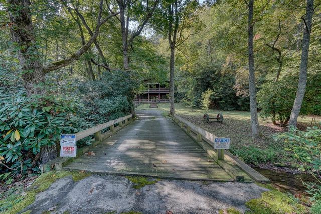 4836 Swallows Creek Road, Hiawassee, GA 30546