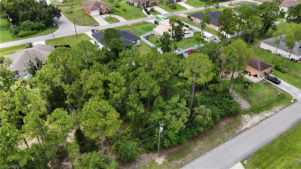 3811 18th ST W, LEHIGH ACRES, FL 33971 — photo 2