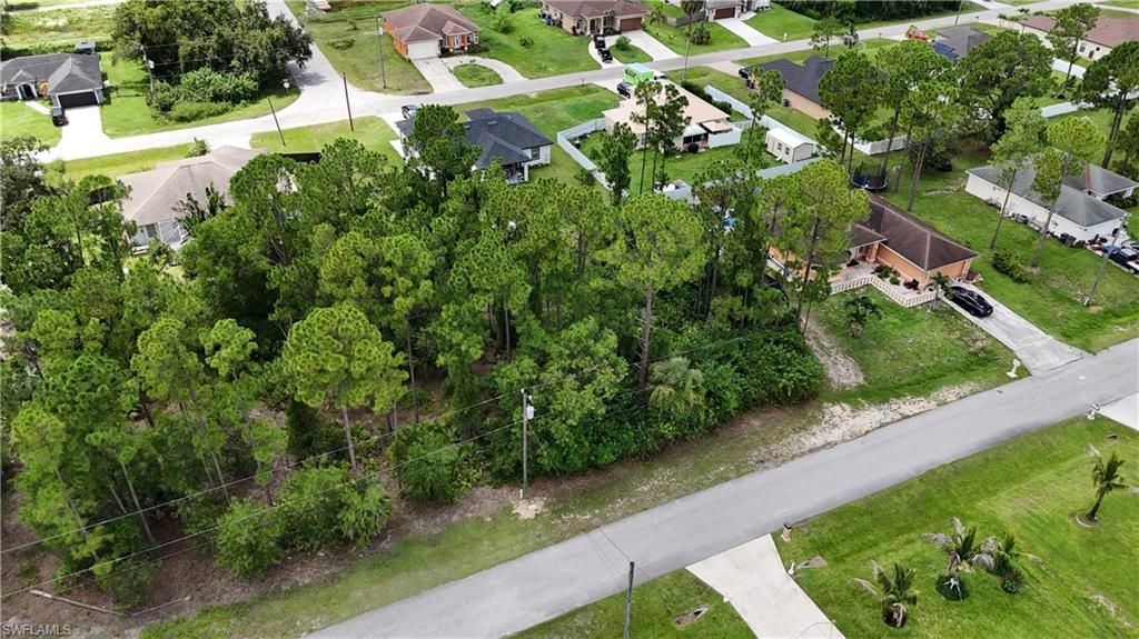 3811 18th ST W, LEHIGH ACRES, FL 33971 — photo 3