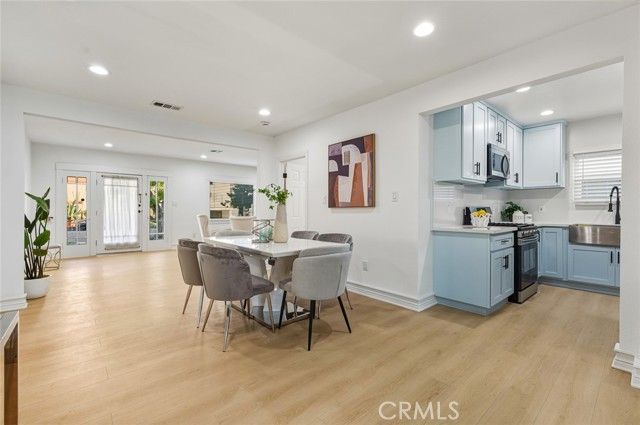 1065 Bennett, Long Beach, CA 90804