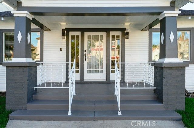 1065 Bennett, Long Beach, CA 90804