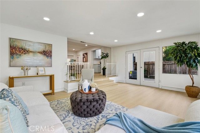 1065 Bennett, Long Beach, CA 90804