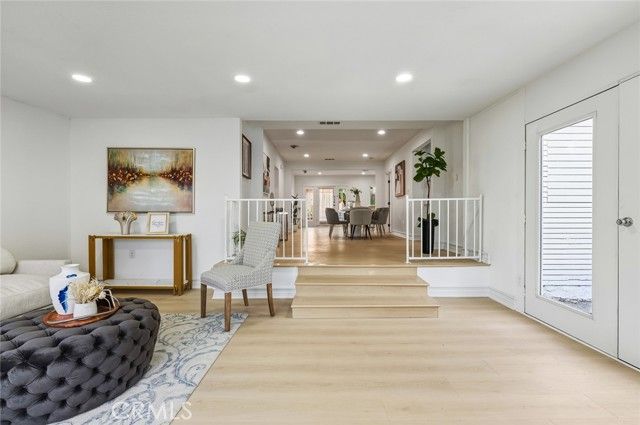 1065 Bennett, Long Beach, CA 90804