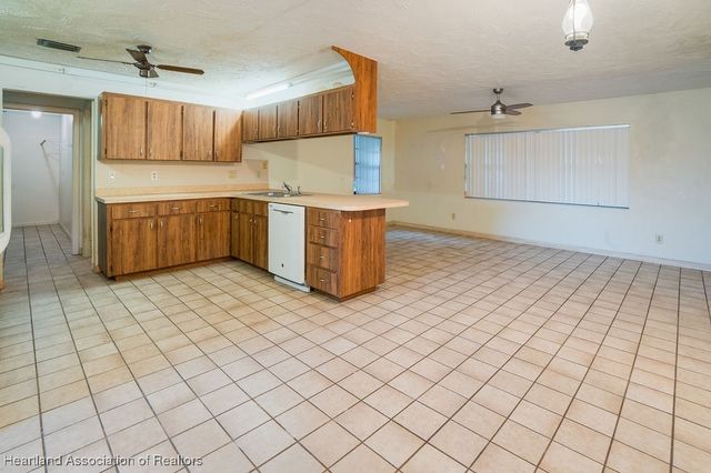 308 Fox Ridge Road, Lake Placid, FL 33852