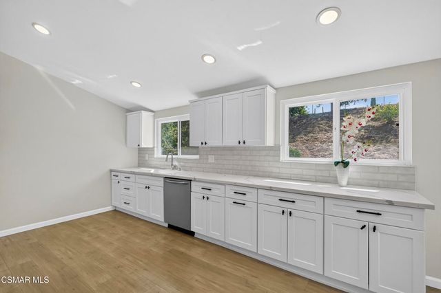 2660 Calle Limonero, Thousand Oaks, CA 91360