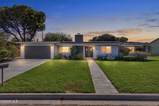 2660 Calle Limonero, Thousand Oaks, CA 91360