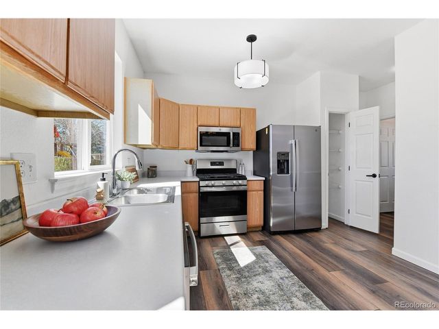 10640 W Girard Ave, Lakewood, CO 80227