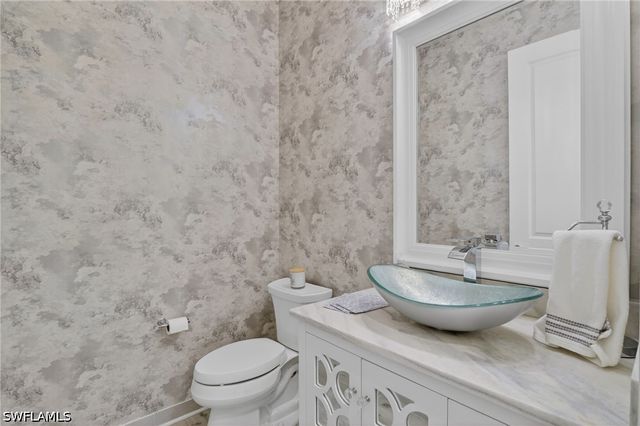 12030 Azalea WAY, Naples, FL 34120