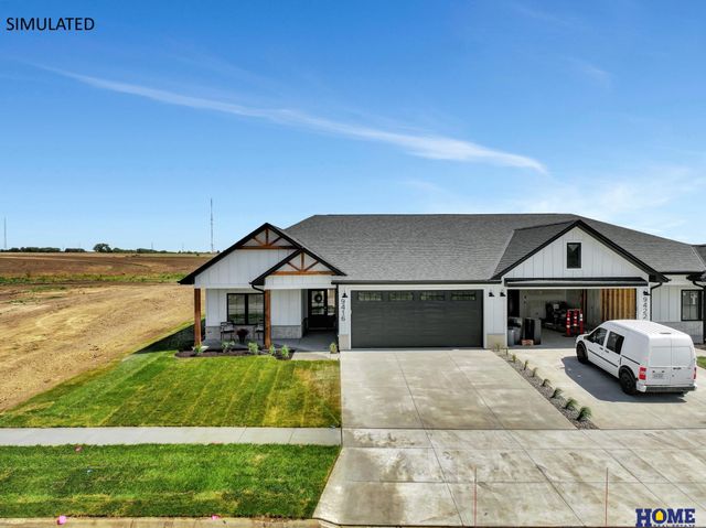 9444 S 87th Street, Lincoln, NE 68526