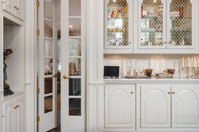 2017 Dryden Road, Houston, TX 77030