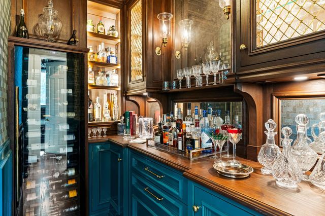 2017 Dryden Road, Houston, TX 77030