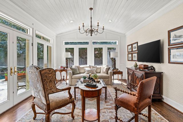 2017 Dryden Road, Houston, TX 77030